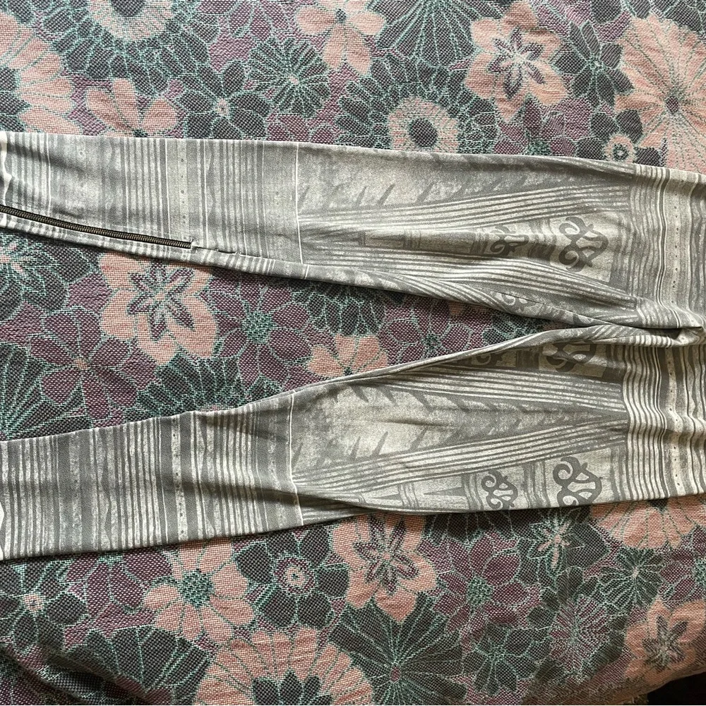 Spell Naskapi leggings size AU8 - Picture 4 of 15